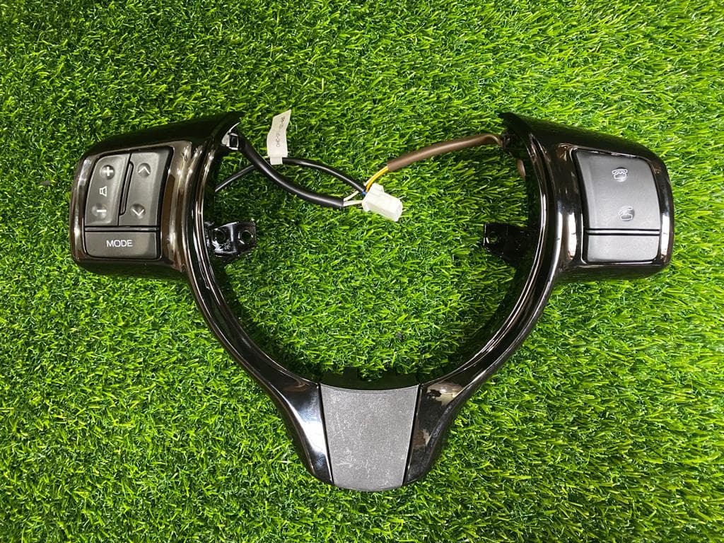 Toyota Vitz (2014-2020) Multimedia Steering Buttons - Image 1